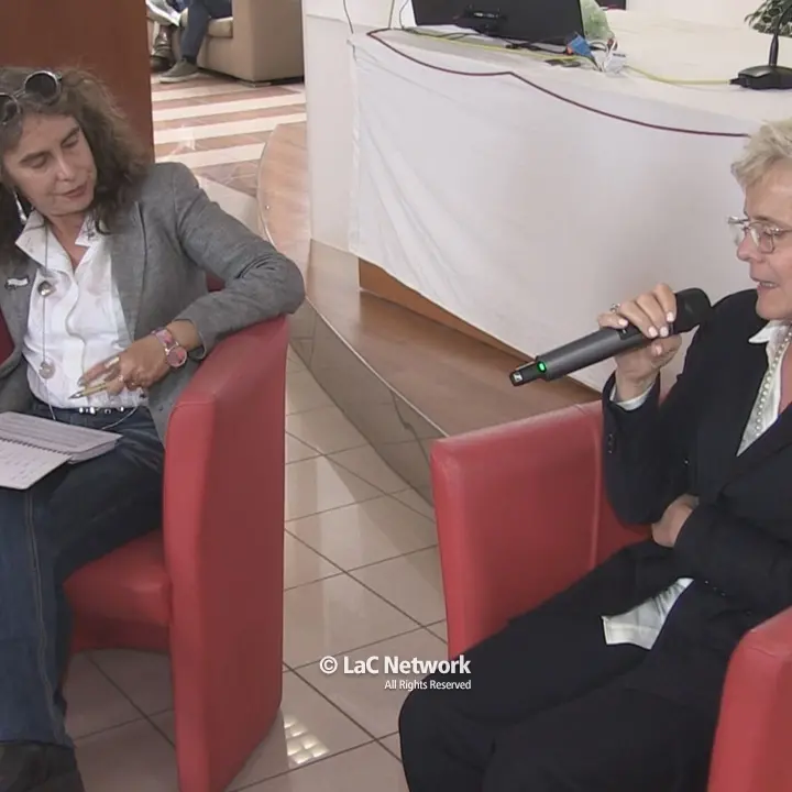 La senatrice a vita Elena Cattaneo all’Unical: «La rivoluzione della conoscenza passa dalle donne»\n