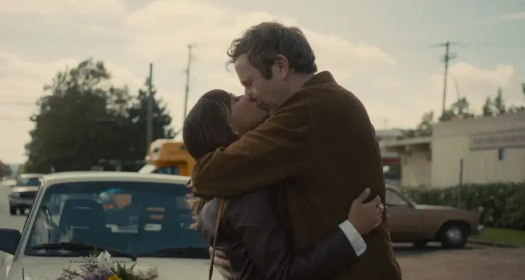 Con “Gente comune” siamo tornati nello specchio di Black Mirror, ed è sempre più nero