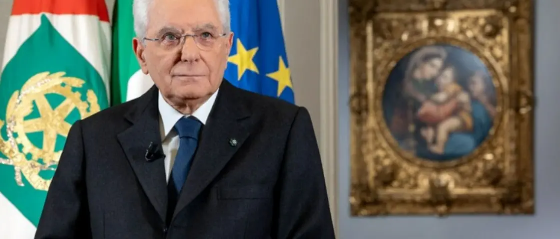 Mattarella ricoverato, impianto di pacemaker effettuato ieri sera: «Condizioni cliniche stabili»
