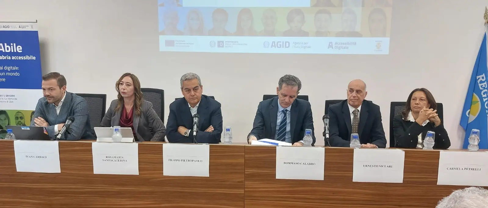Un grande data center (ma servono milioni) e un’Academy per i giovani: la Calabria punta sui cantieri digitali\u00A0\u00A0\n
