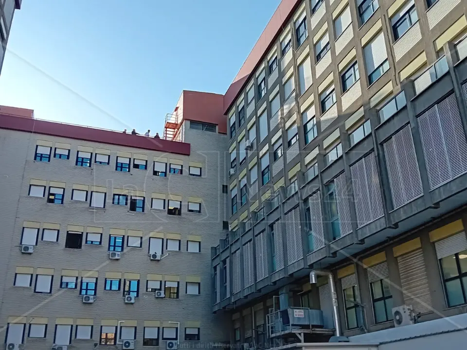 Catanzaro, anche all’ospedale Pugliese impianti mini invasivi di valvola aortica senza aprire il torace