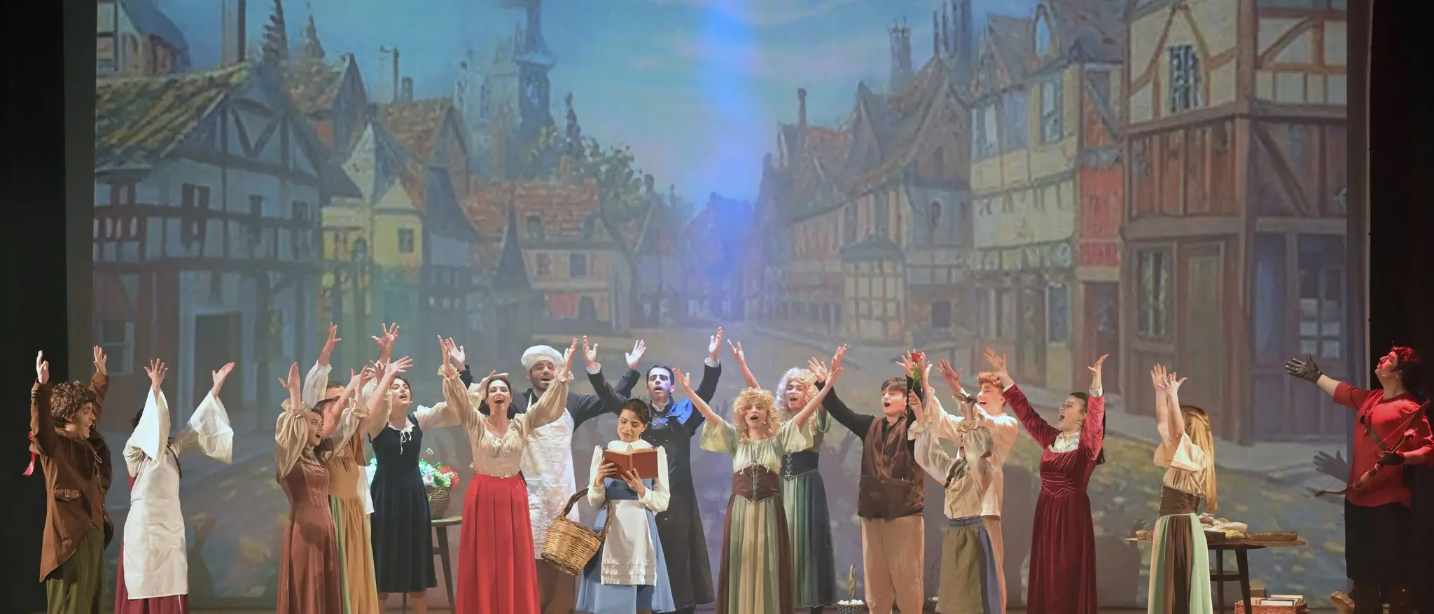 Teatro Kids a Catanzaro, La Bella e la Bestia conquista il pubblico e chiude in bellezza la stagione dei piccoli