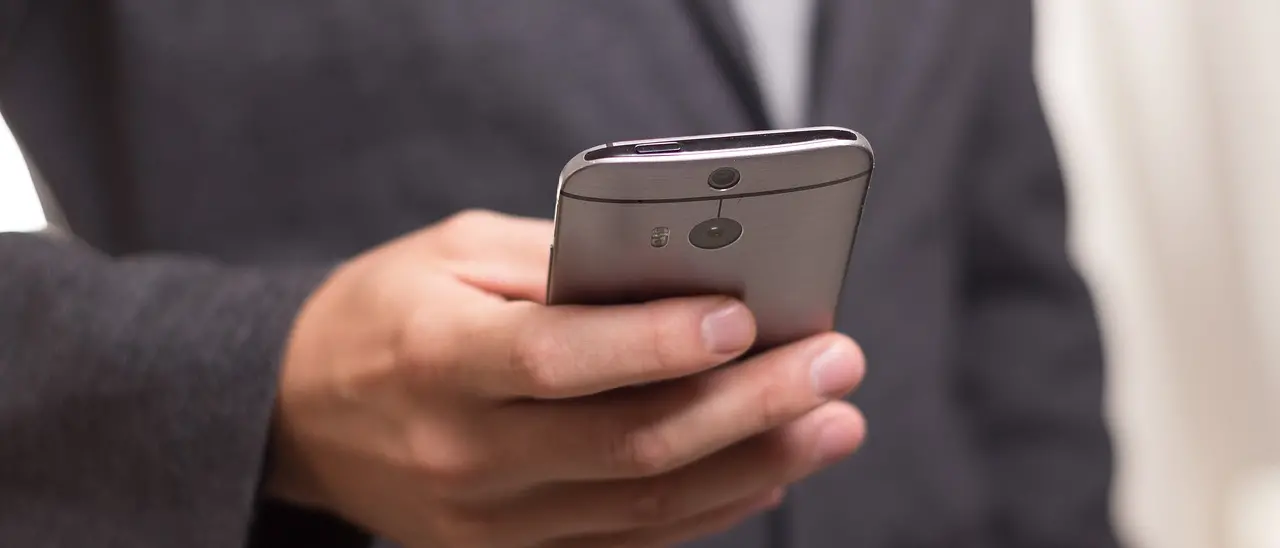 Scommesse su piattaforme illegali, i due broker De Giacomo e Frizzera scelgono il silenzio