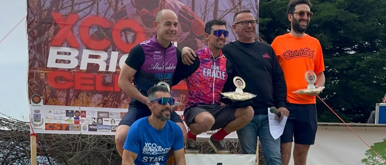 Celico apre con entusiasmo la prima tappa XCalabria: mountain bike protagoniste nel bel mezzo della natura
