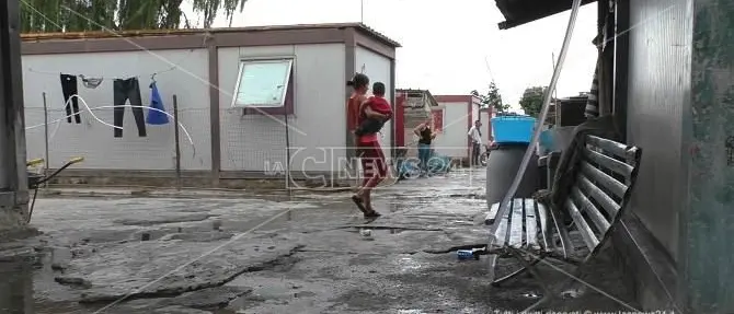 Lamezia, oltre 35 milioni per riqualificare il campo rom di Scordovillo: entro fine anno prevista la bonifica\n