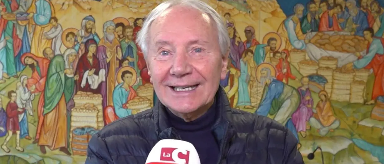 Don Panizza, una Pasqua di lotta per i diritti: «In Calabria ho imparato che si può essere deboli e aiutare gli altri»\n