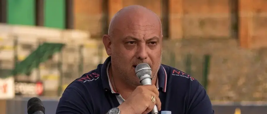 Colpi di pistola contro la casa\u00A0del patron della Palmese Francesco Sergi: «Ho dato tutto, il 27 aprile lascerò la società»\n