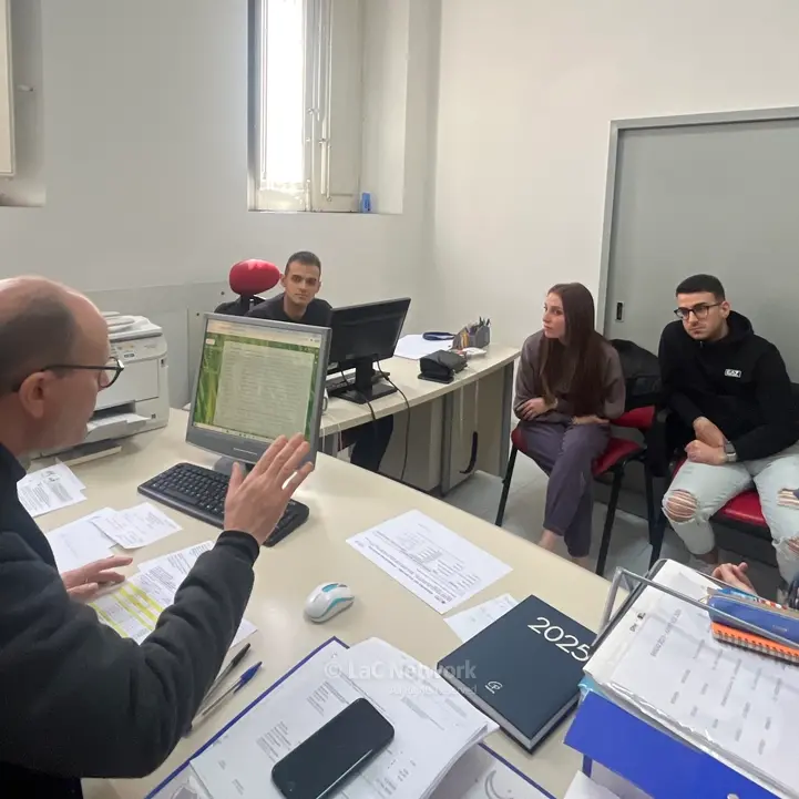 A Reggio\u00A0mense Caritas aperte anche a Pasqua: «Non è solo un pasto ma un segno di speranza»