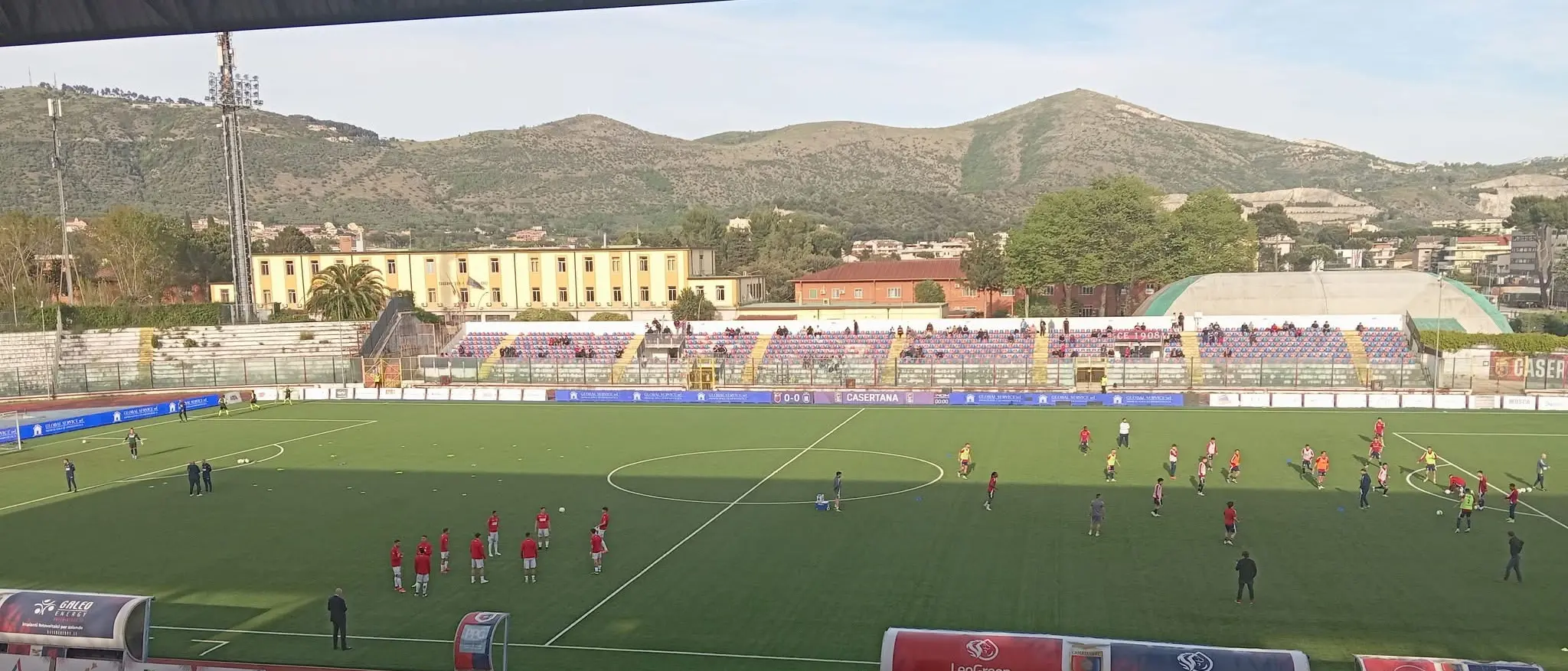 Il Crotone chiude la regular season con una sconfitta: la Casertana batte 2-0 gli squali
