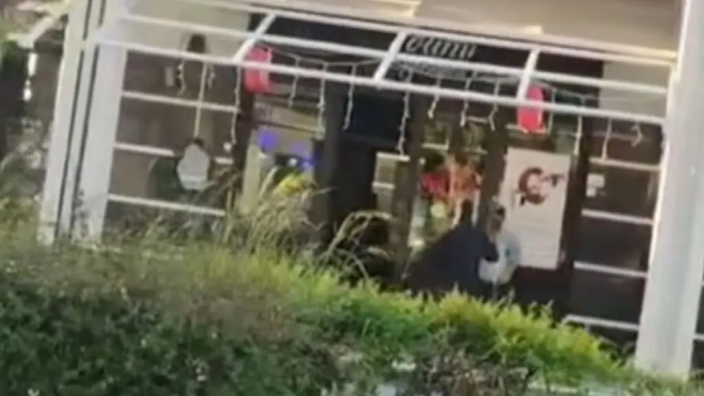 <p>Un frame del video dell&#39;aggressione</p>\\n