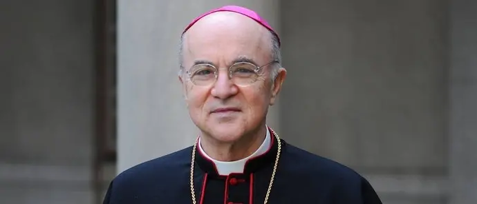 Nel giorno della morte di\u00A0Francesco\u00A0monsignor Viganò non rinuncia alle invettive: «Dovrà rispondere dei suoi crimini»\n