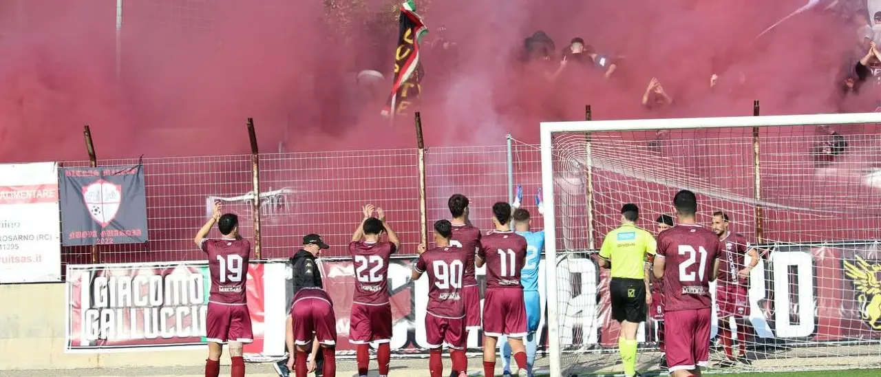 Promozione B, Virtus Rosarno a un passo dall'Eccellenza. Guerrisi: «Vogliamo porre fine a un'attesa di vent'anni»\n