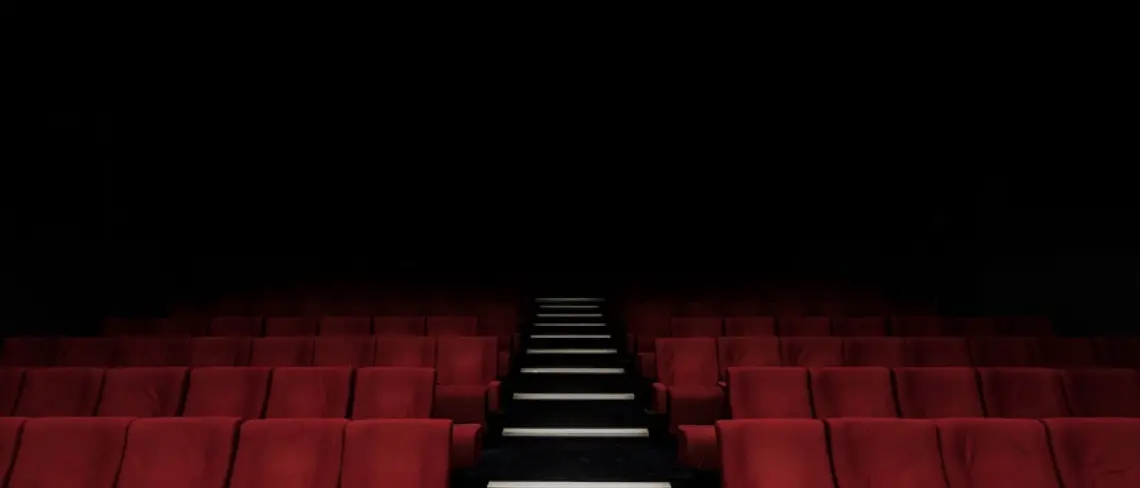 Teatro e solidarietà: a Catanzaro i giovani detenuti dell’Ipm in scena per i piccoli pazienti della Dulbecco\n