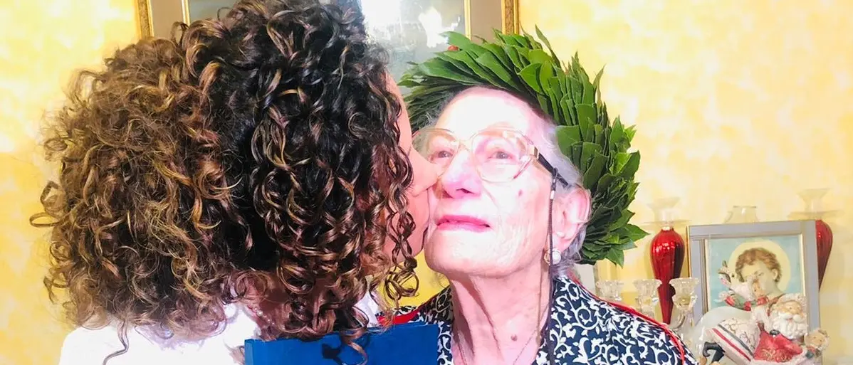 È morta la nonna della nostra giornalista Elisa Barresi, il cordoglio del Network LaC
