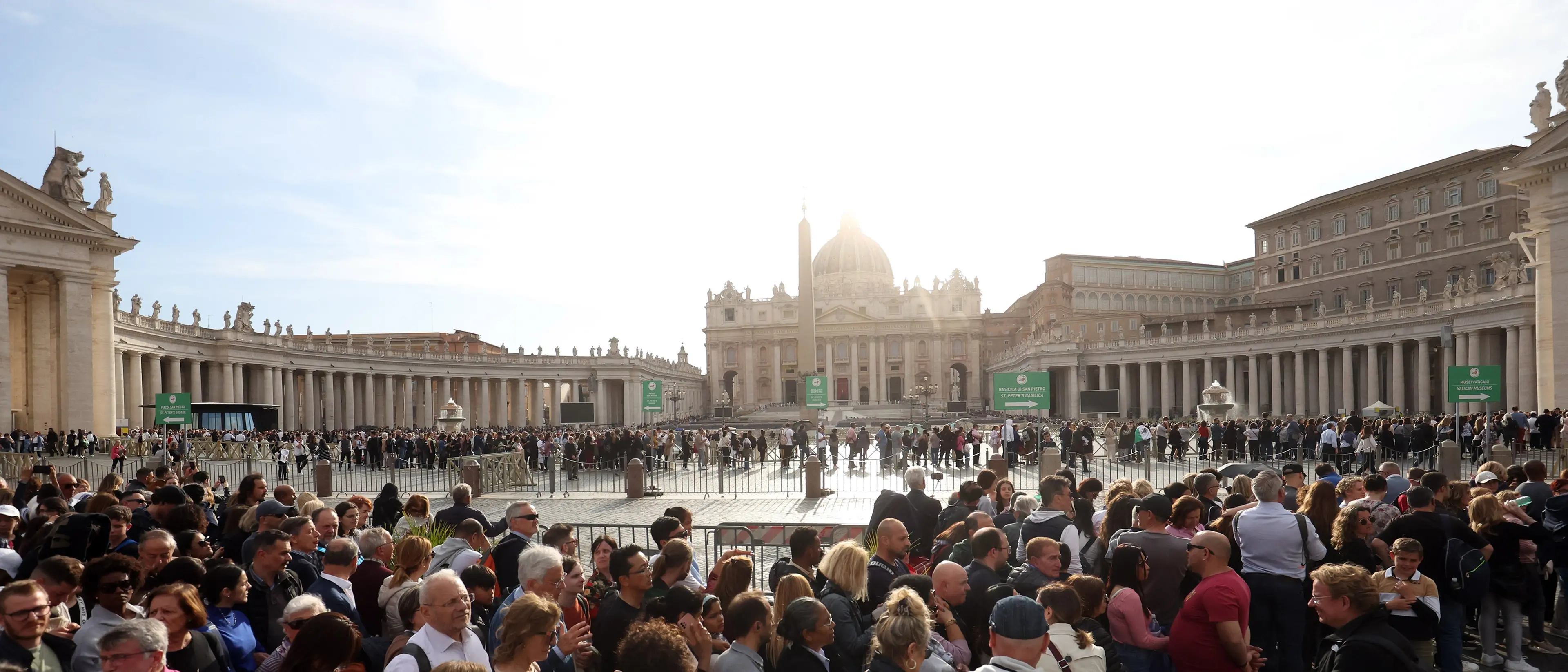 Un’onda umana per i funerali di Papa Francesco: attesi a Roma fino a un\u00A0milione di pellegrini