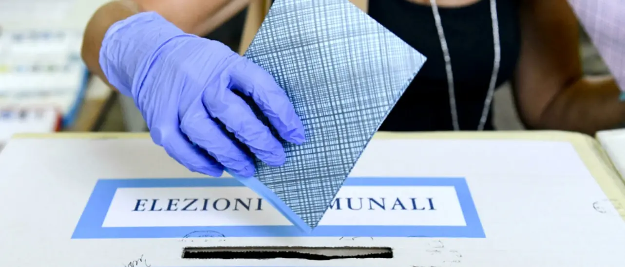 Elezioni comunali, tutte le sfide nel Cosentino: corsa a 5 a Rende mentre a Paola gli aspiranti sindaci sono 4\n