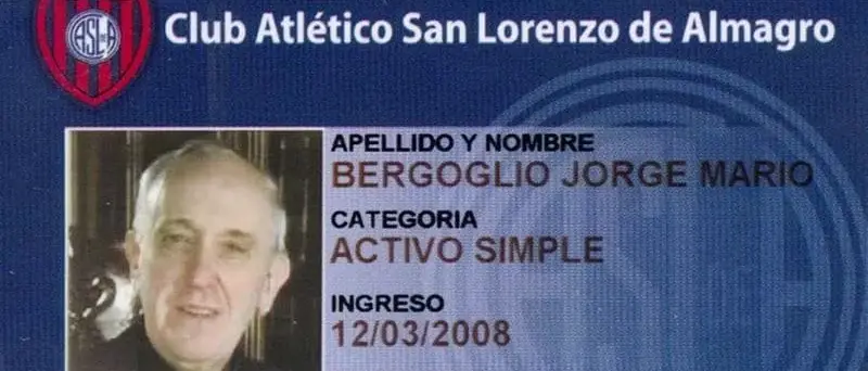 «Era uno di noi»: l'ultimo saluto dei tifosi del San Lorenzo a Papa Francesco