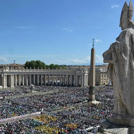 A San Pietro in 200mila per il Giubileo degli adolescenti in ricordo di Papa Francesco: «Dolore e senso di smarrimento»\n