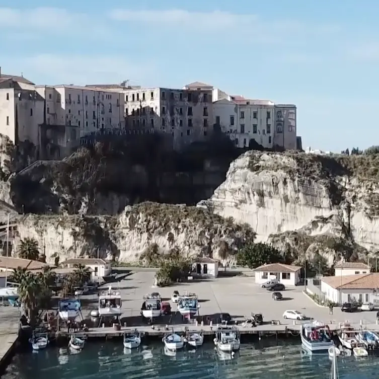 Turismo lento e B&B in Calabria, Trento: «Bene ma non benissimo, resta il problema dei trasporti»\n