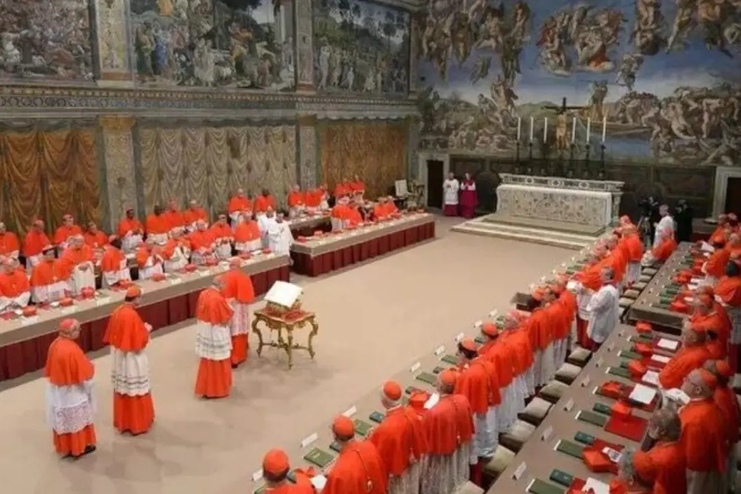 Un momento del Conclave (Ansa)