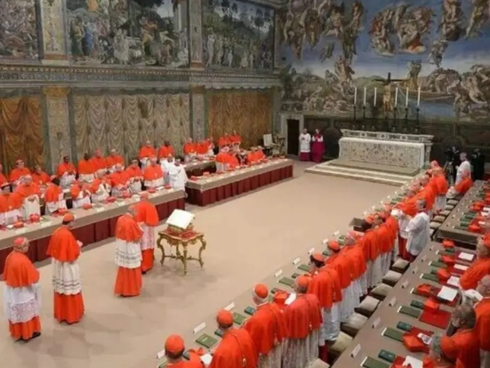 Habemus... caos? Il Conclave tra fedi, faide e fumo nero