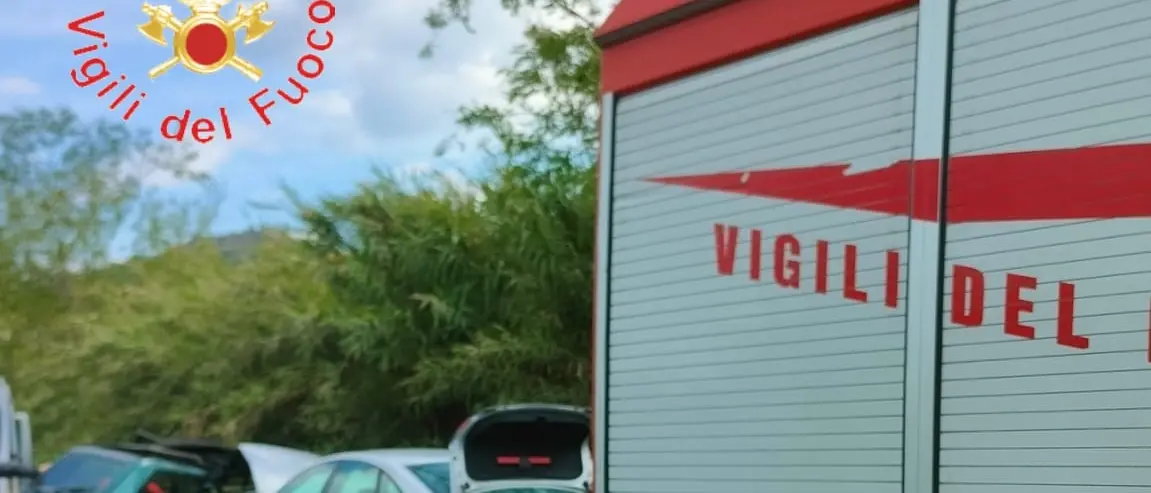 Grave incidente sulla Statale 18 tra Cirella e Diamante, un morto nell’impatto tra due auto\n