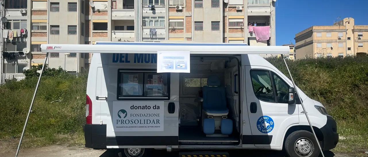 Medici del mondo ad Arghillà: «Le persone vogliono curarsi. Noi cerchiamo di collegarle ai servizi»\n