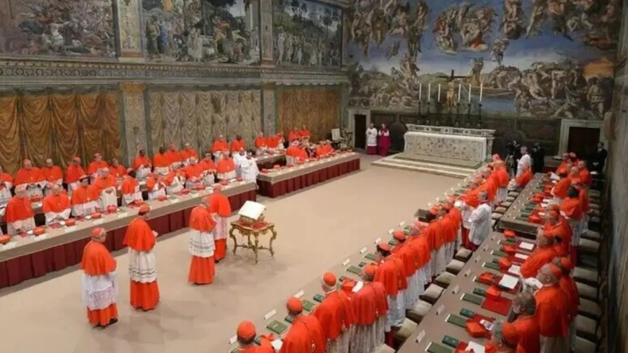Breviario di un Conclave: gli “spettri” che agitano le decisioni dei porporati\n