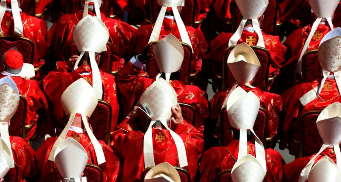 Tutti i numeri del Conclave: nell’elezione del nuovo Papa peseranno le tensioni globali e la sfida\u00A0tra tradizione e innovazione\n