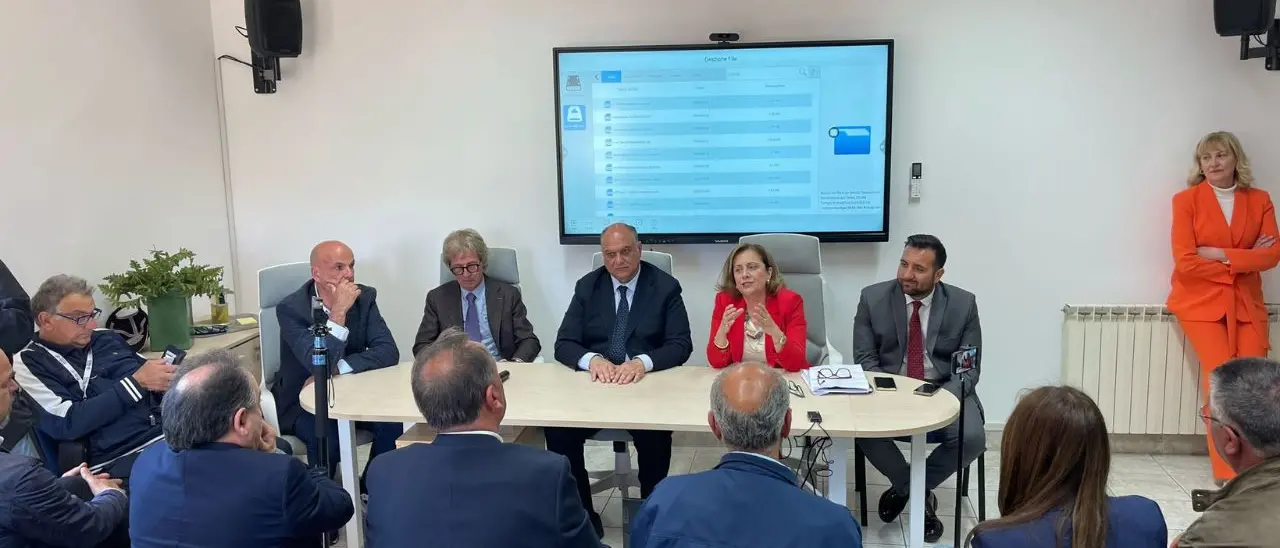 Un nuovo centro per l’impiego a Caulonia,\u00A0Calabrese: «Risultato importantissimo»\n