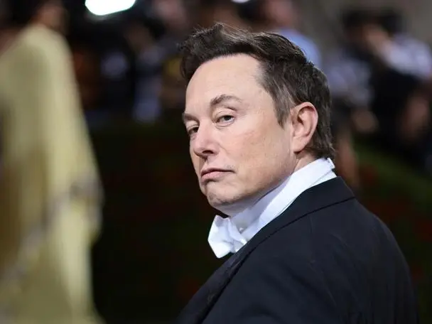 Elon Musk: da icona green a volto del trumpismo, la parabola del miliardario che gioca con la politica