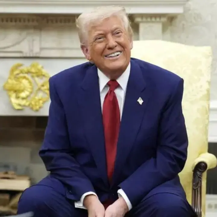 Donald Trump vuole fare pure il Papa. E il mondo dovrebbe tremare\n