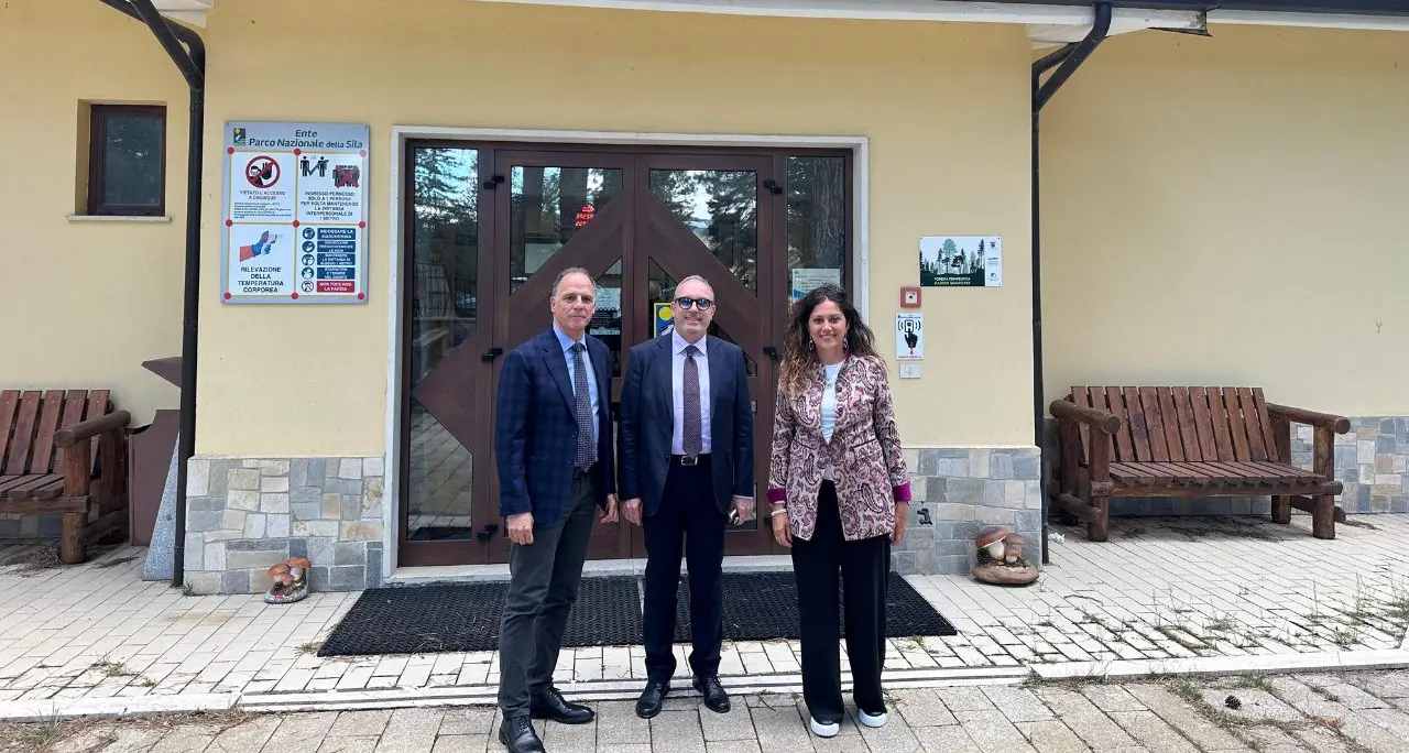 Parco Nazionale della Sila, Rosaria Succurro accoglie il nuovo commissario\u00A0Liborio Bloise\n