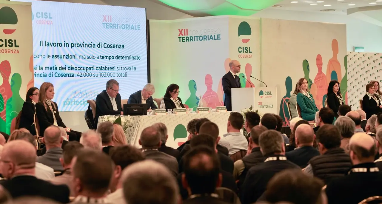 Il coraggio della partecipazione, la Cisl di Cosenza a congresso: «Nostro dovere incidere sui grandi temi»\n