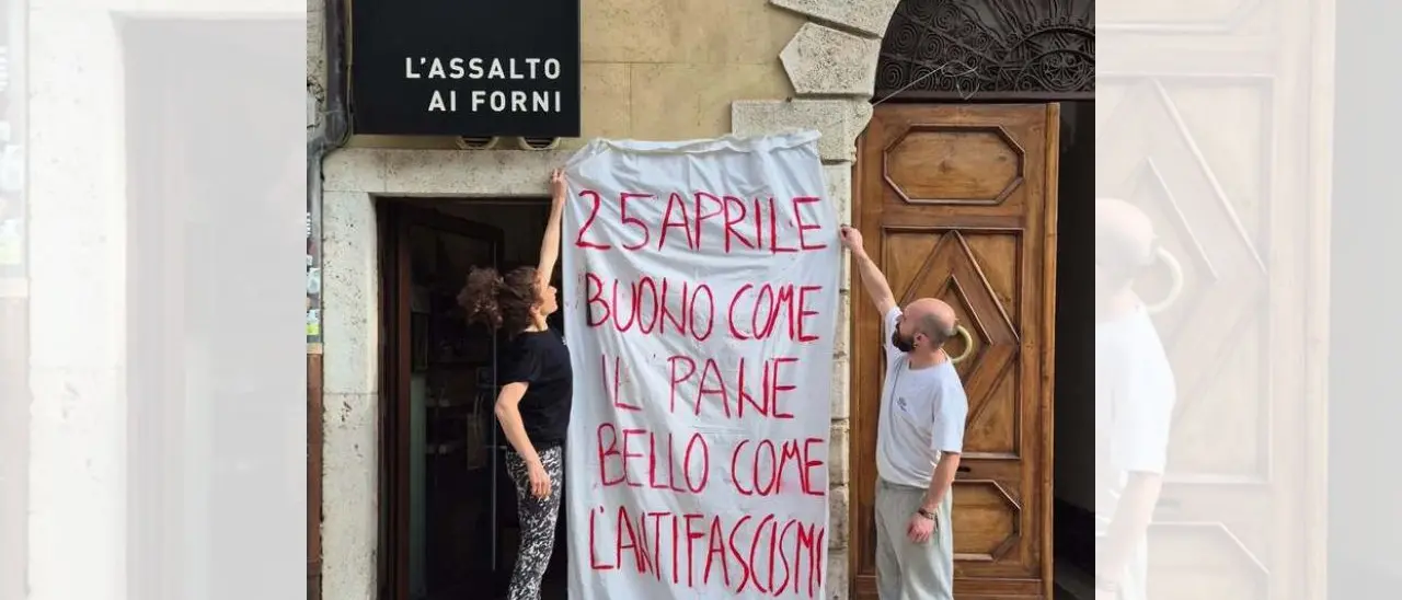 Bella ciao contro le ombre.\nFinestre aperte, lenzuola appese, il profumo del pane e saluti romani\n