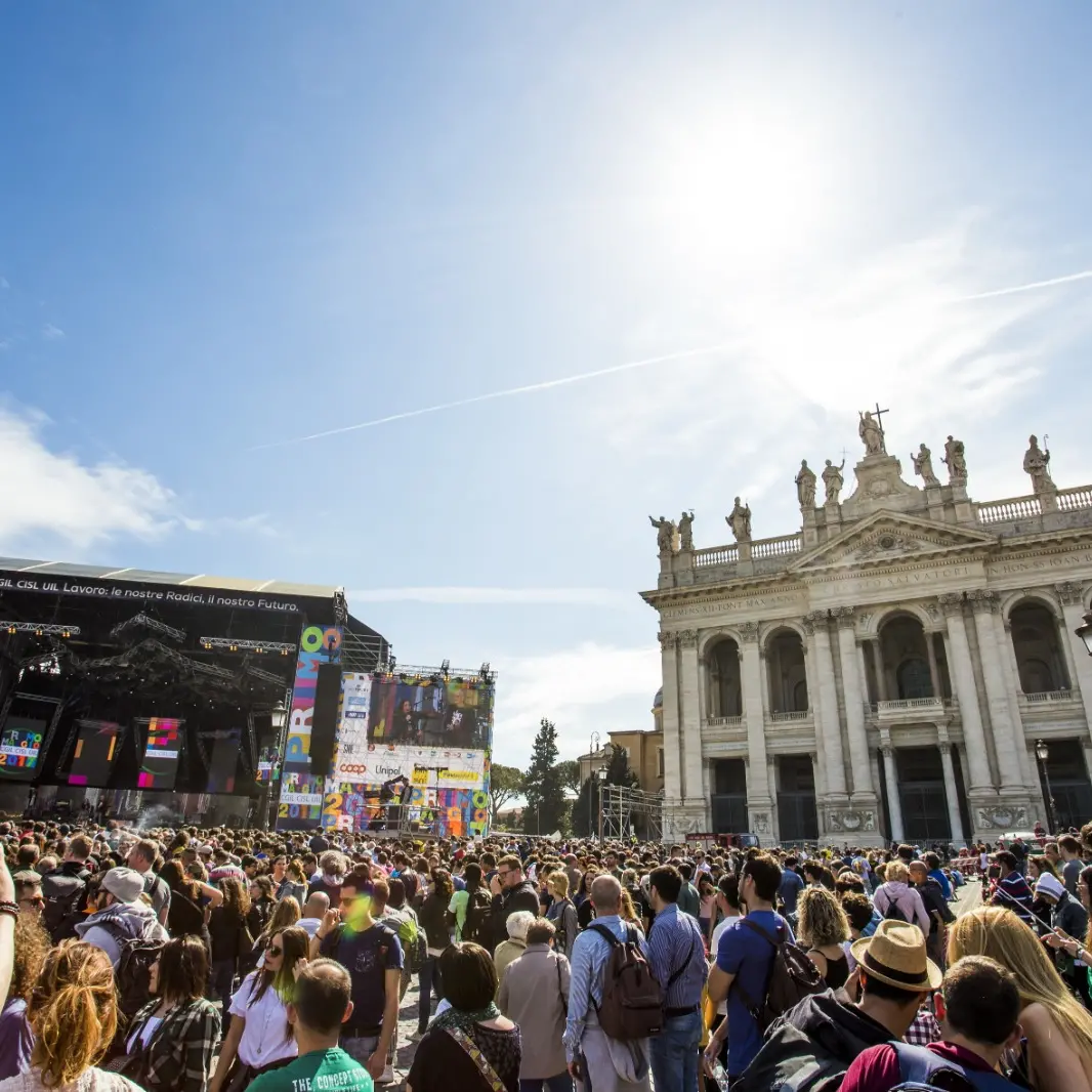 La storia del Primo Maggio: dalle fabbriche (e le barricate) alla musica di Piazza San Giovanni\n