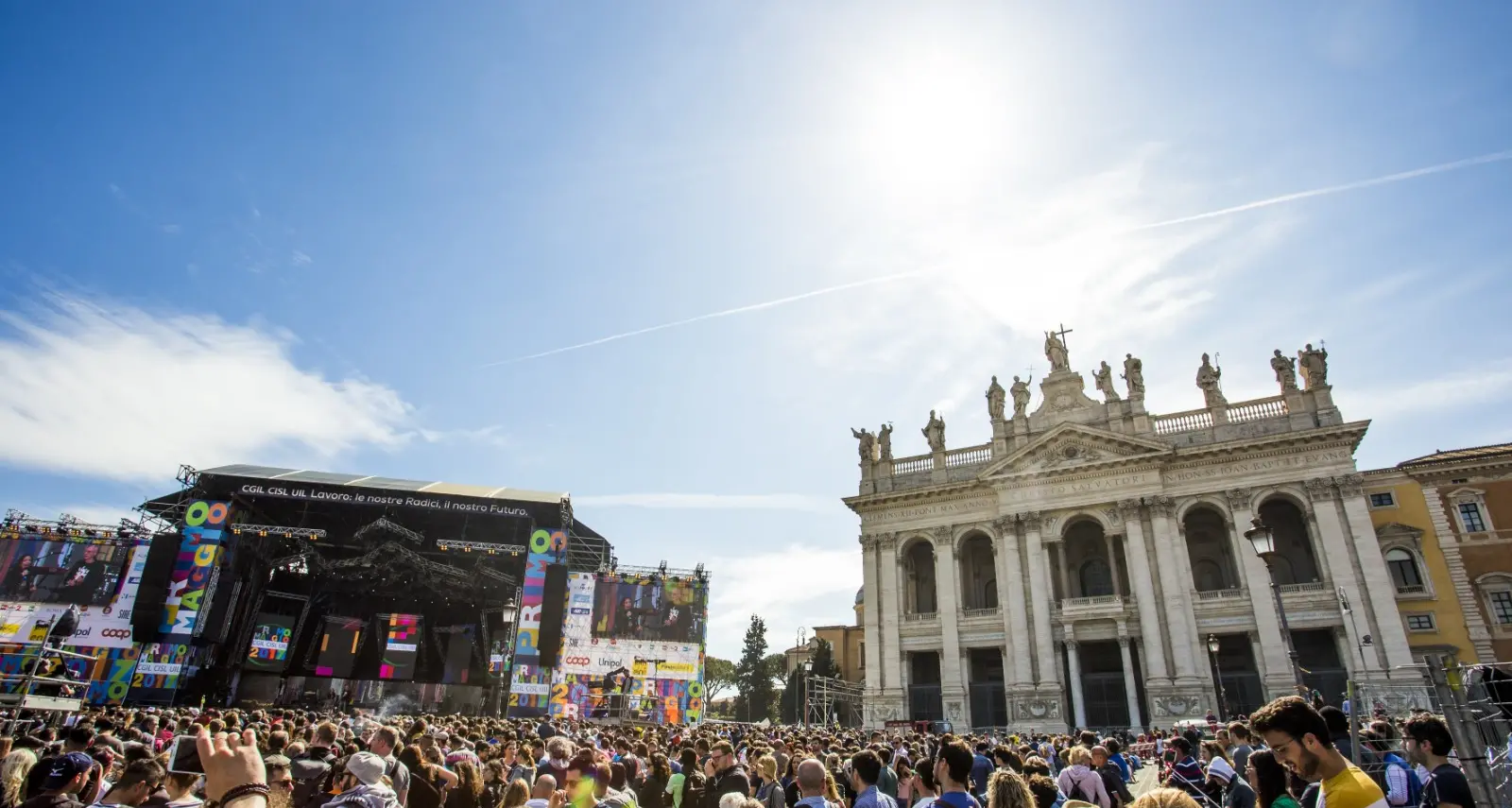 La storia del Primo Maggio: dalle fabbriche (e le barricate) alla musica di Piazza San Giovanni\n