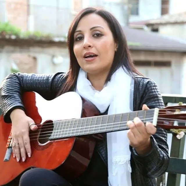 Grotteria, il sindaco annulla il concerto di Teresa Merante: «Inneggia alla mafia»\n