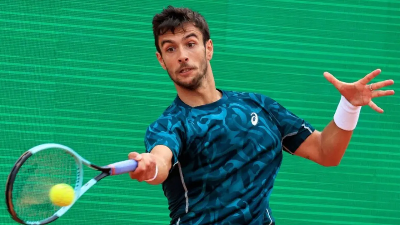Lorenzo Musetti è il sesto italiano a entrare nella top 10 del tennis mondiale