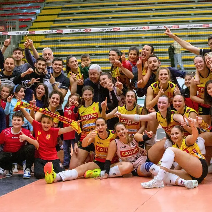 Volley femminile, la Tonno Callipo domina la B2 e sogna in grande. Coach Boschini: «Due stagioni piene di soddisfazioni»\n