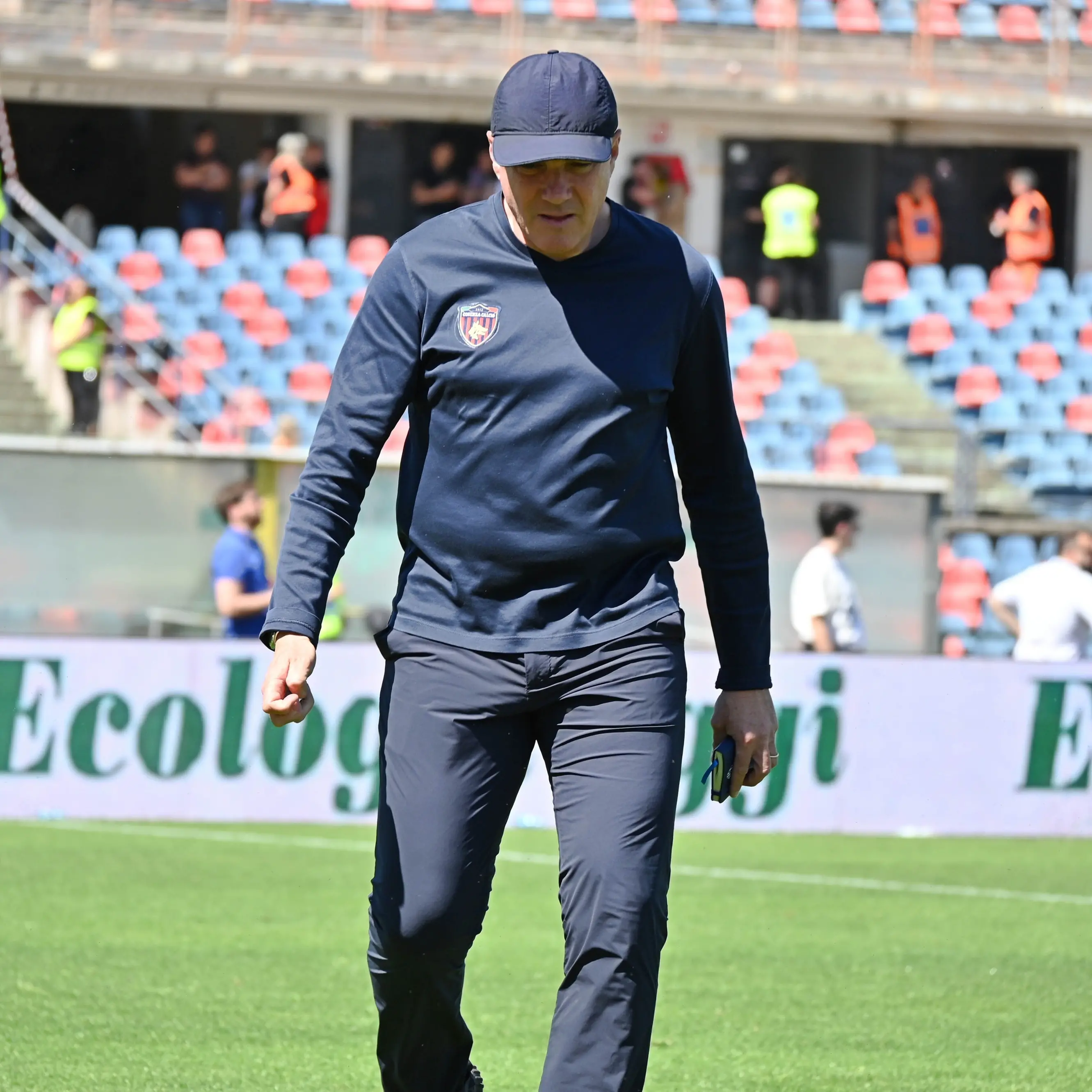 Cosenza-Bari 1-0, Alvini: «Abbiamo vinto, ma non possiamo sprecare palle gol così»