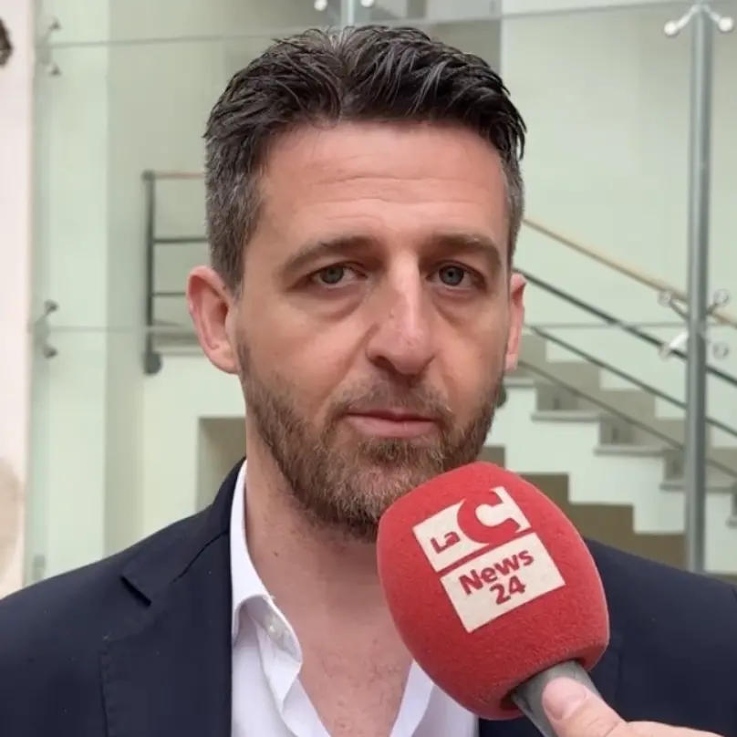 Carabinieri aggrediti e sassaiole: il sindaco di Corigliano-Rossano: «Comportamenti gravi ma non possiamo generalizzare»\n