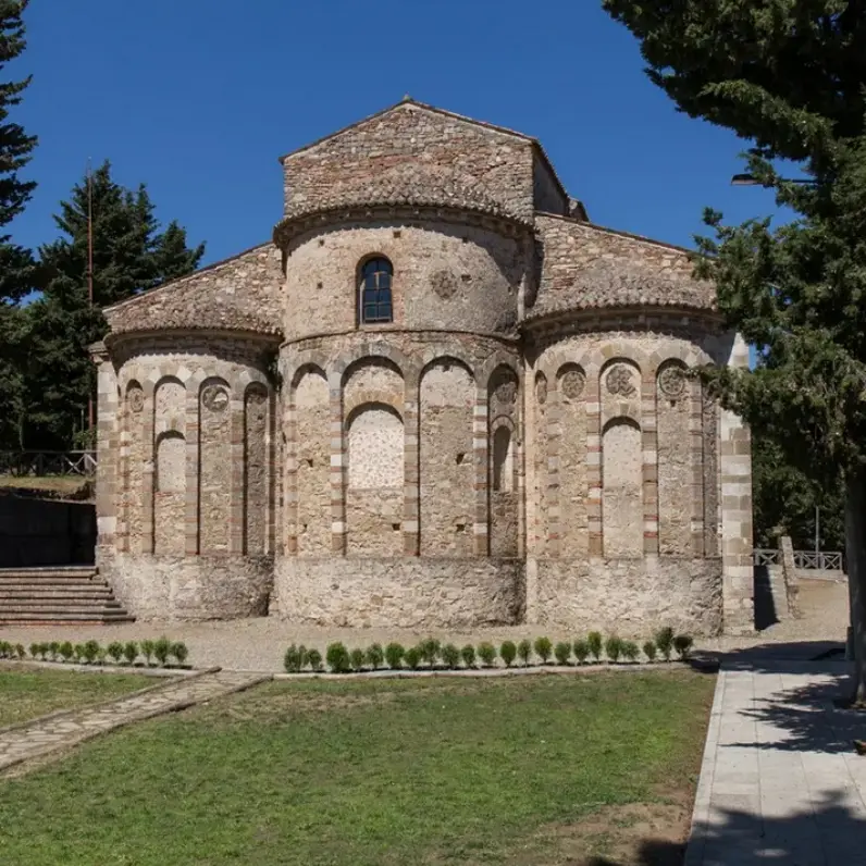 Corigliano-Rossano, restaurati gli affreschi nell’Abbazia di Santa Maria del Patire: l’inaugurazione il 9 maggio