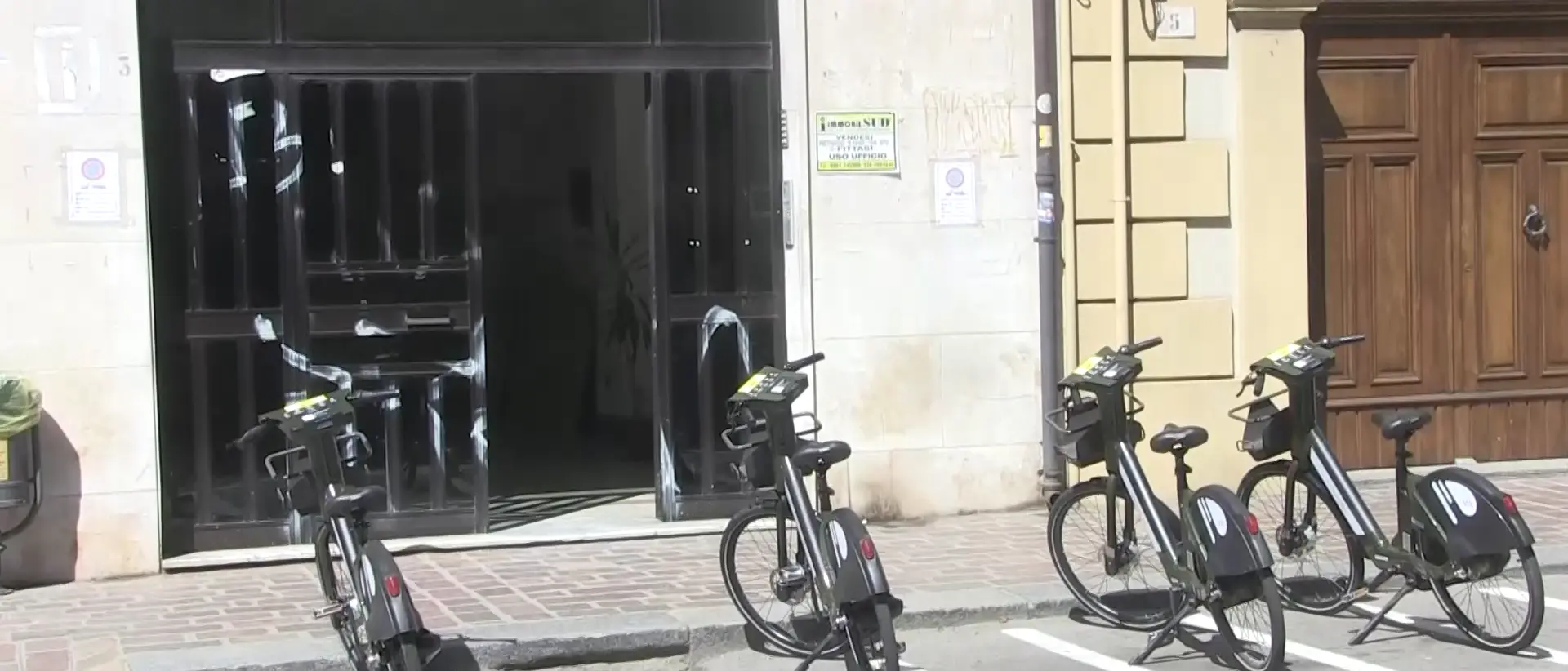 Non solo metropolitana, Catanzaro punta sulla mobilità sostenibile: in arrivo bike e car sharing\n