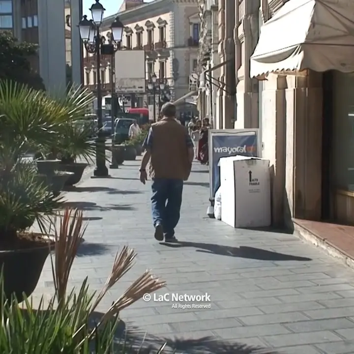 Lo spopolamento divora la Calabria e\u00A0colpisce anche i grandi centri:\u00A0Catanzaro in vent’anni ha perso 10mila abitanti\n