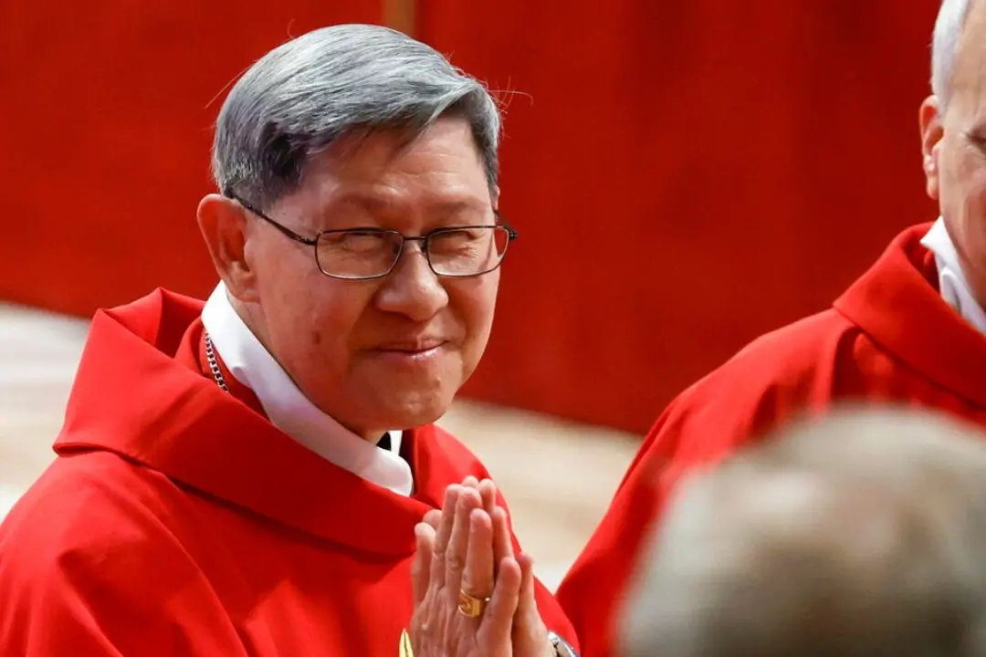 Il cardinale Luis Antonio Tagle (Ansa)