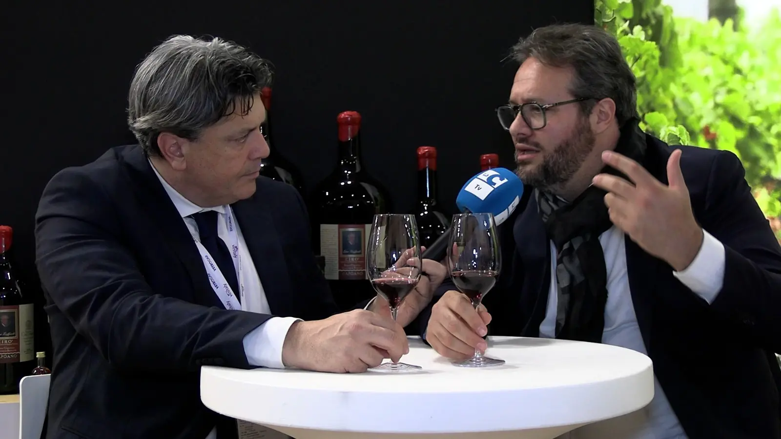 Grand Terroir al Vinitaly, vitivinicoltura di qualità dallo Jonio al Tirreno: oggi su LaC OnAir\n