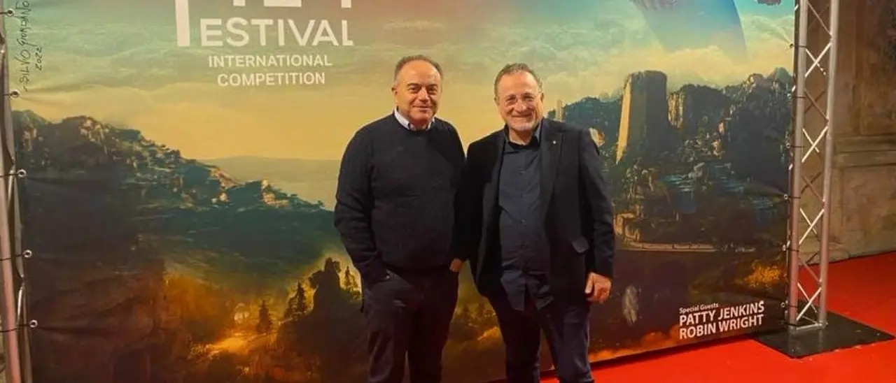 Gratteri e Nicaso, un romanzo (e un consiglio) per i giovani: «È facile perdersi, scegliete il sacrificio e non facili scorciatoie»\n