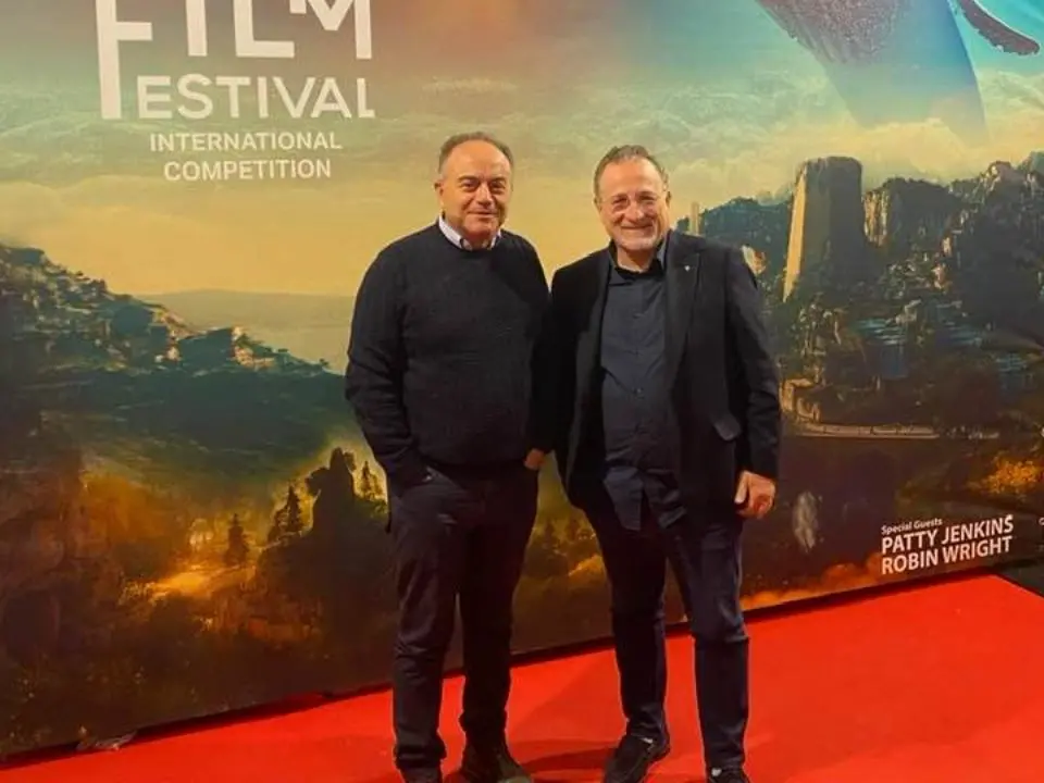 Gratteri e Nicaso, un romanzo (e un consiglio) per i giovani: «È facile perdersi, scegliete il sacrificio e non facili scorciatoie»
