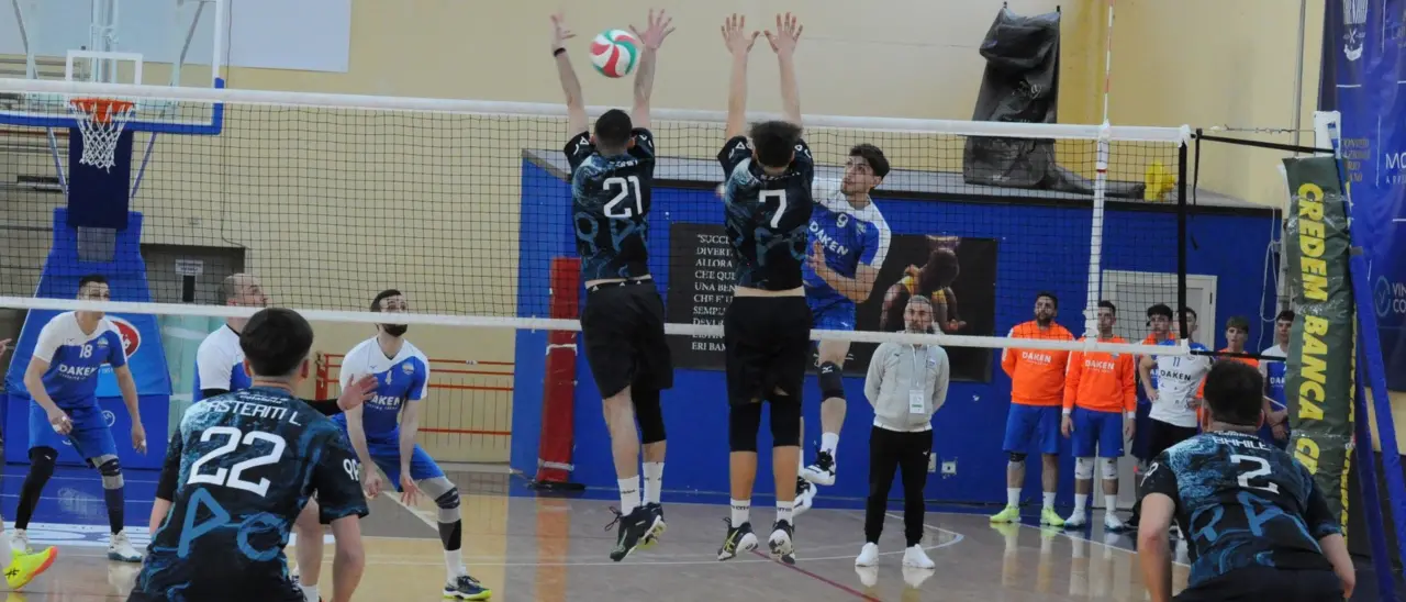 Volley, Bisignano agguanta i play off vincendo il derby contro Vibo. Praia in Serie C ormai pronta alla festa